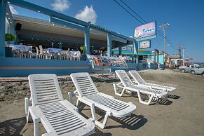 Aktypis Deluxe Studios