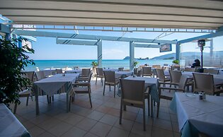 Aktypis Deluxe Studios