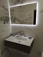 St. Peter Area Luxury Suites