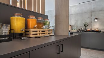 Holiday Inn - the niu, Timber Esslingen by IHG