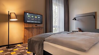 Holiday Inn - the niu, Timber Esslingen by IHG