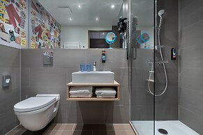 Holiday Inn - the niu, Timber Esslingen by IHG