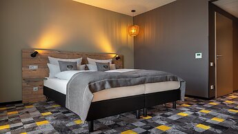 Holiday Inn - the niu, Timber Esslingen by IHG