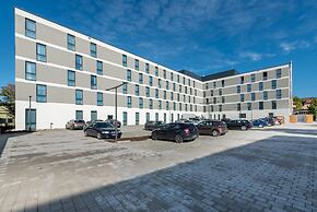 Holiday Inn - the niu, Timber Esslingen by IHG