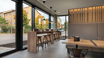 Holiday Inn - the niu, Timber Esslingen by IHG