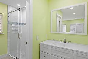 THE Palmview AND Sandpiper Inns