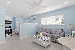 THE Palmview AND Sandpiper Inns