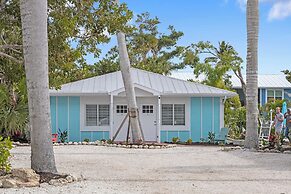 THE Palmview AND Sandpiper Inns