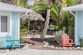 THE Palmview AND Sandpiper Inns