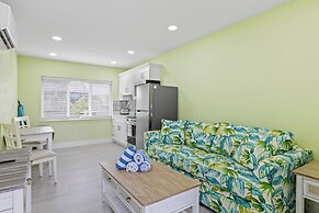 THE Palmview AND Sandpiper Inns