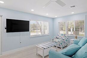 THE Palmview AND Sandpiper Inns