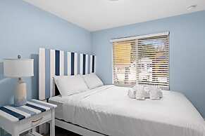 THE Palmview AND Sandpiper Inns