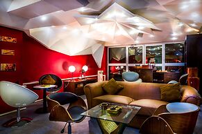 Nobila Airport Hotel