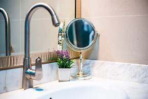 Nobila Airport Hotel