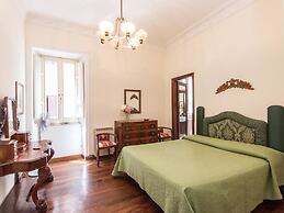 RSH Spanish Steps Luxury Apartment