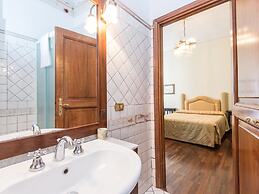 RSH Spanish Steps Luxury Apartment