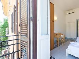 RSH Vatican Comfortable Sunny Apartment