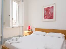 RSH Vatican Comfortable Sunny Apartment