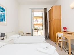 RSH Vatican Comfortable Sunny Apartment