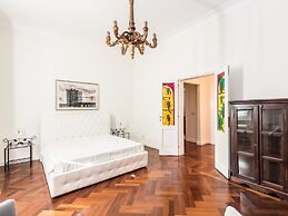 RSH Luxury Vatican Four Bedroom Apartment