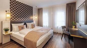 Holiday Inn – the niu, Mesh Stuttgart Messe