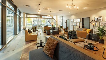 Holiday Inn – the niu, Mesh Stuttgart Messe