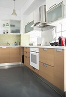 Amazing Renovated Penthouse In Pagkrati