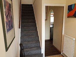 Huku Kwetu Eddiwick House