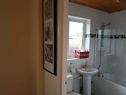 Huku Kwetu Eddiwick House