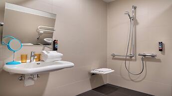 Holiday Inn - the niu, Ridge Halle Central Station by IHG