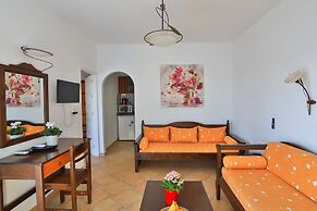 Filoxenia by Grispos Villas