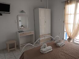 Filoxenia by Grispos Villas