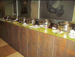 Hotel Radhika Regency