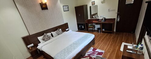 Hotel Radhika Regency