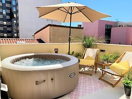 Apartment Shiny Love