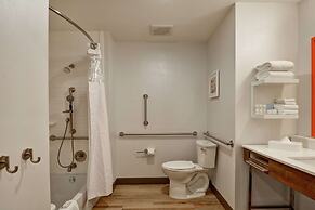 Hampton Inn & Suites Tucson Tech Park