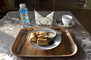Green Hills Hotel