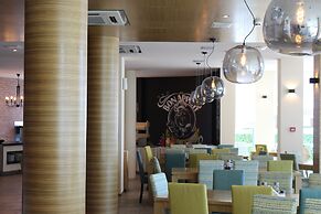 Aparthotel Marina Holiday Club & Spa