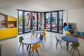 Ocean Coral Spring - All Inclusive