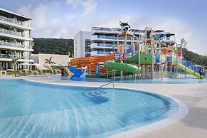 Ocean Coral Spring - All Inclusive