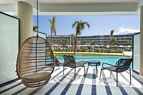 Ocean Coral Spring - All Inclusive