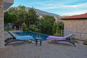 Merla Kas Villa Otelleri