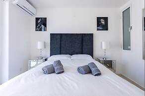 San Giljan Stylish Apartment