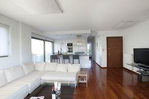 Voula, Modern, Minimal and Stylish Apartment