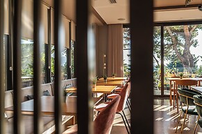 Glow Boutique Hotel & Suites