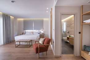 Glow Boutique Hotel & Suites