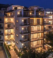 Glow Boutique Hotel & Suites