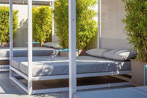 Glow Boutique Hotel & Suites