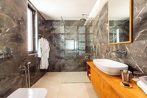 Glow Boutique Hotel & Suites