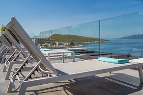 Glow Boutique Hotel & Suites